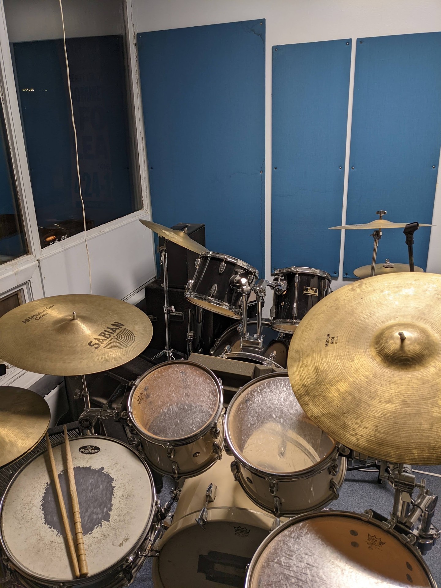 Soundproofed drum lesson room